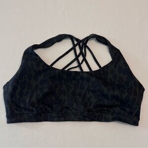 Victoria’s Secret Woman’s Black Leopard Print Back Criss Cross Bralette size XL